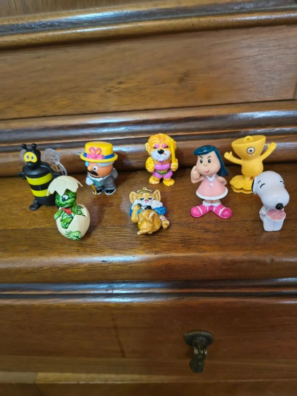 8 Miniaturas Kinder Ovo e Outras