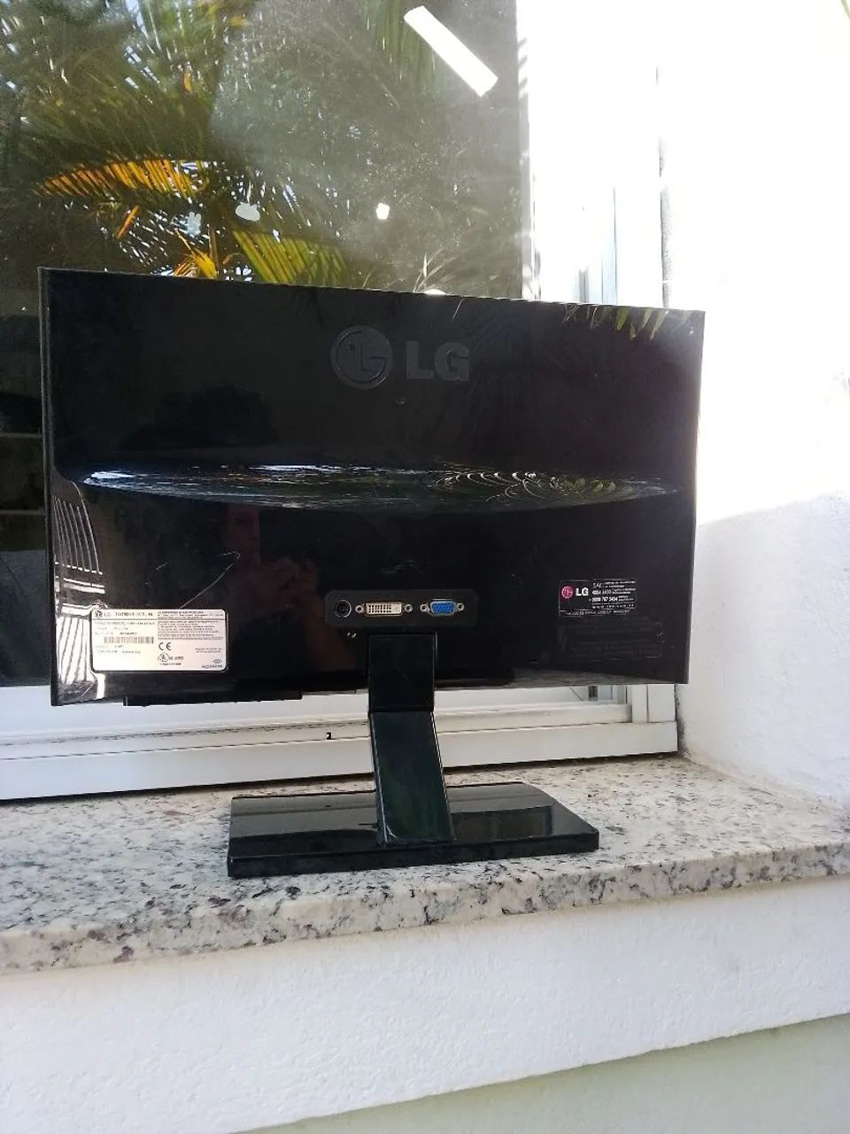 2 Monitores LG 17 e 19 polegadas  - Foto 4
