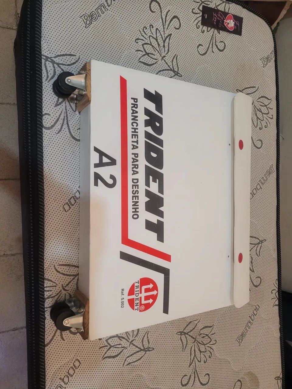 Plancheta Trident A2 com Maleta e Rodinhas - Excelente Estado - Foto 4