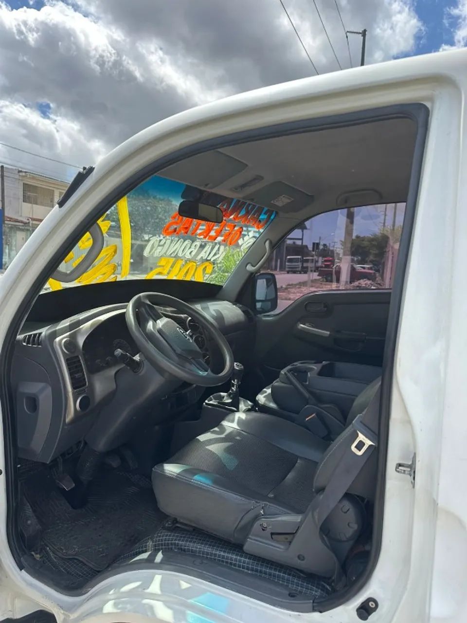 KIA BONGO 2015 EXTRA - Foto 3