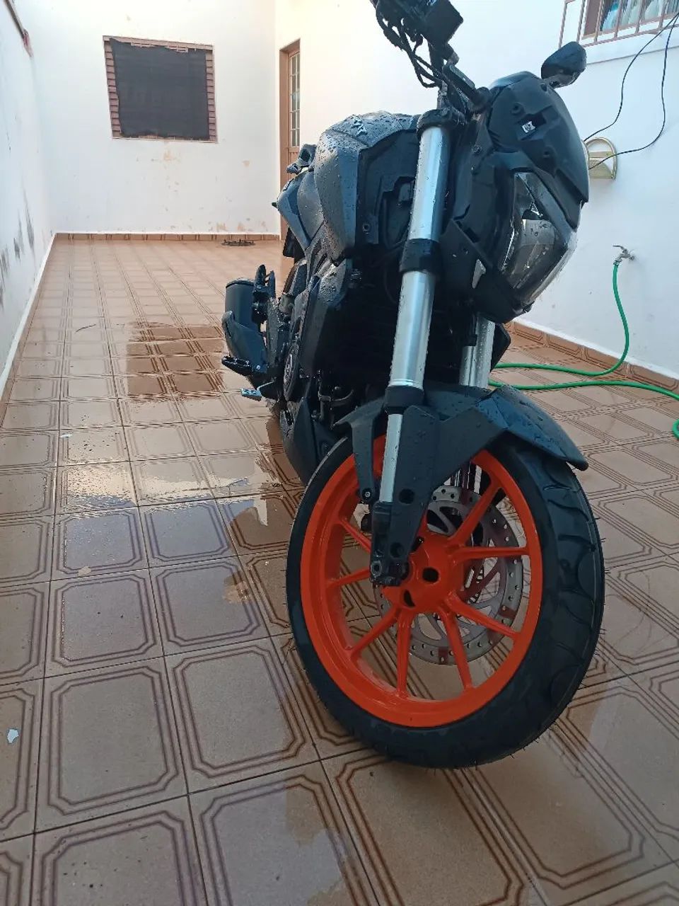 Bajaj Dominar 400 - Foto 4