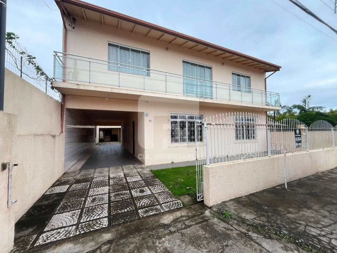 Casa de 5 quartos semi mobiliada no Campeche