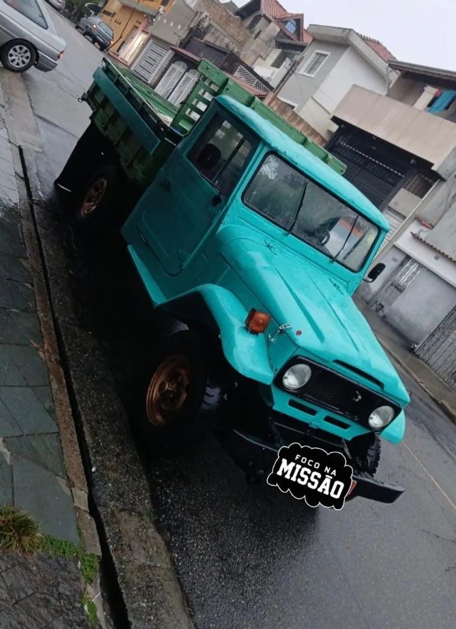 Toyota Band.Picape Chassi Curto Diesel 1980