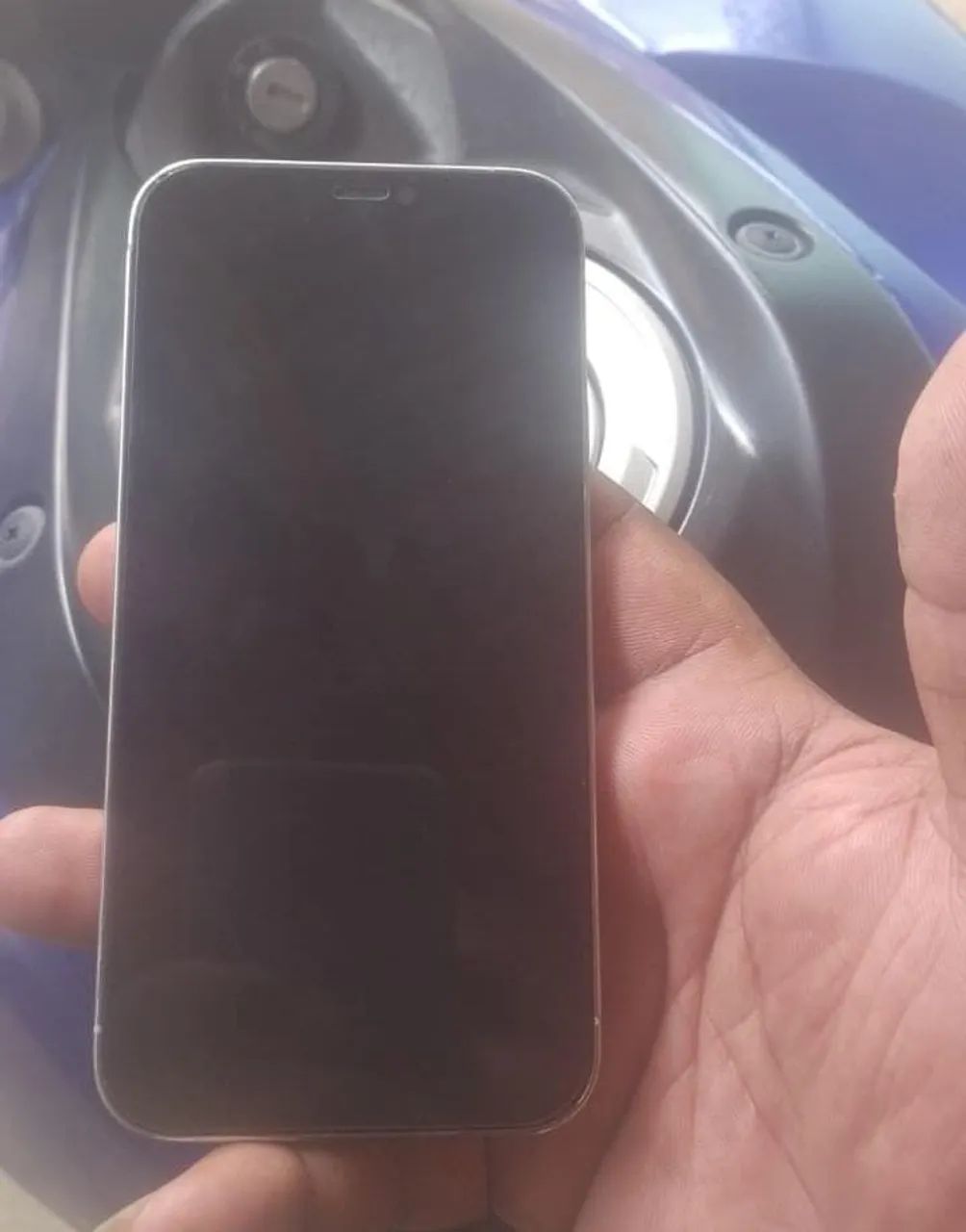 iPhone 12