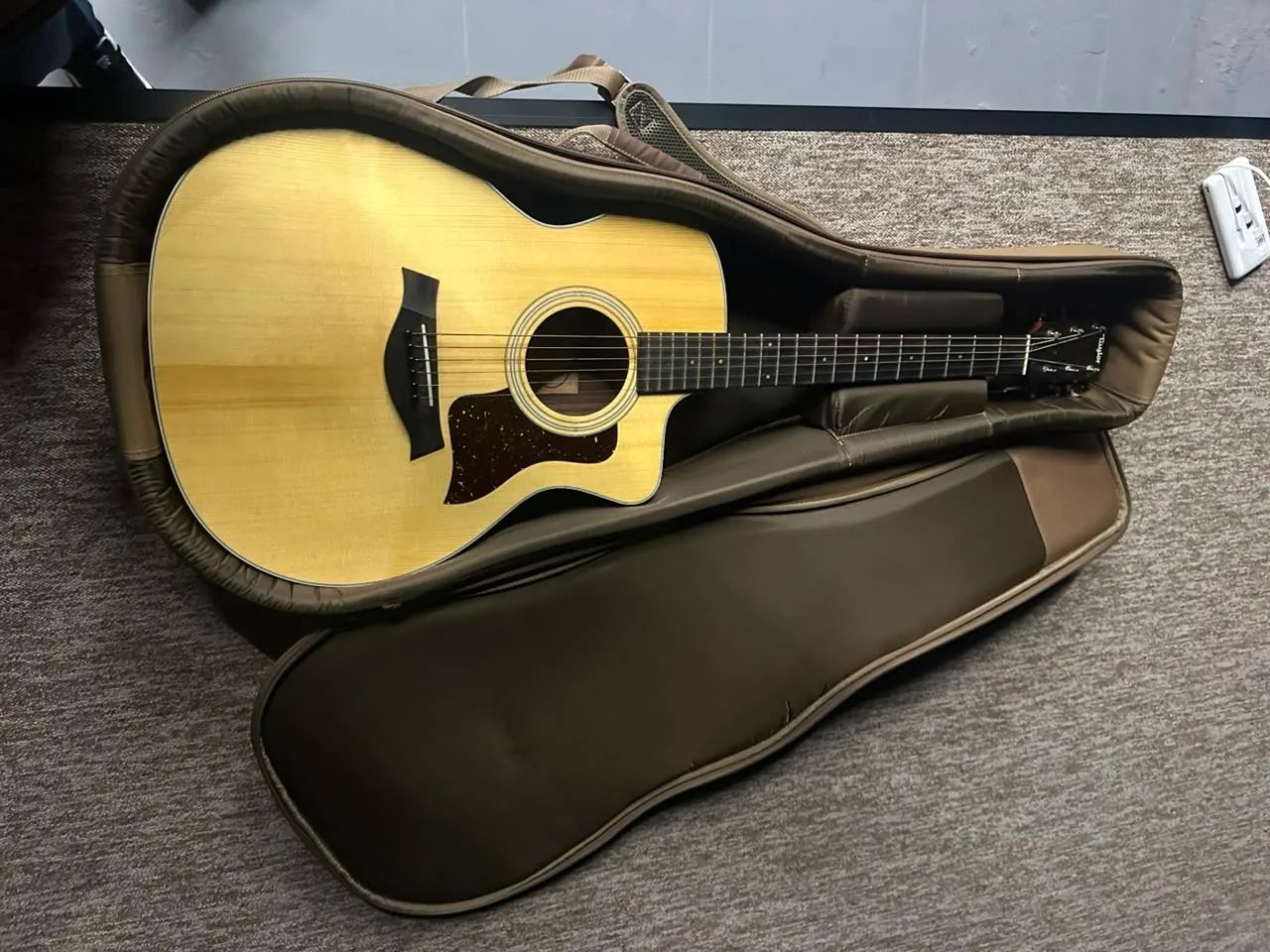 VIOLÃO TAYLOR - Foto 3