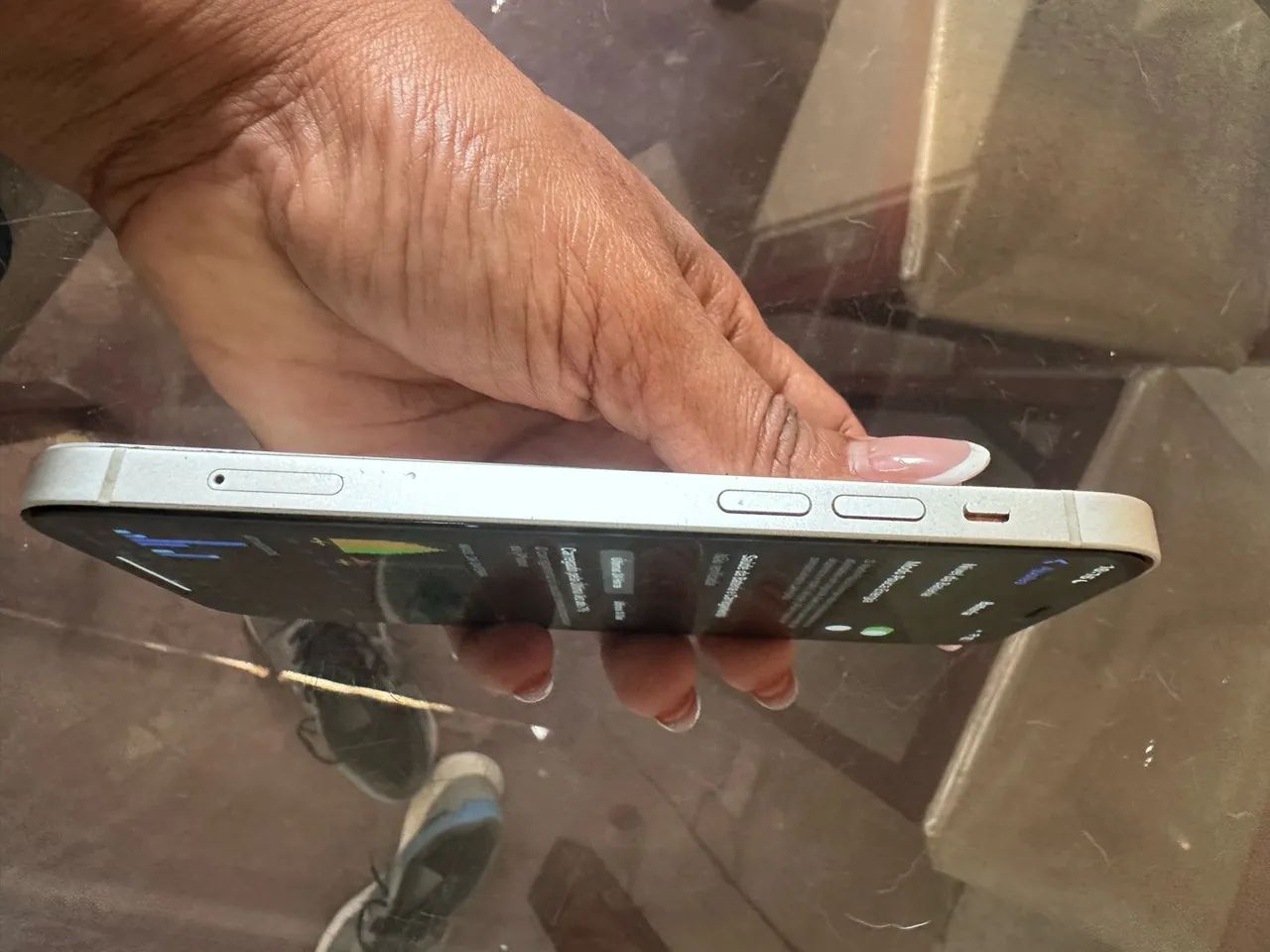 Vendo 1iphone 12 64g - Foto 5