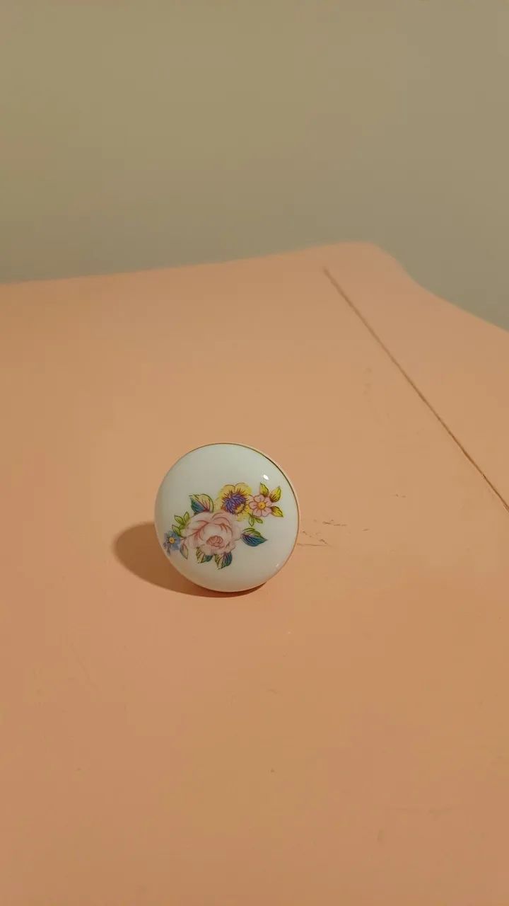 Mesinha de cabeceira - Foto 2