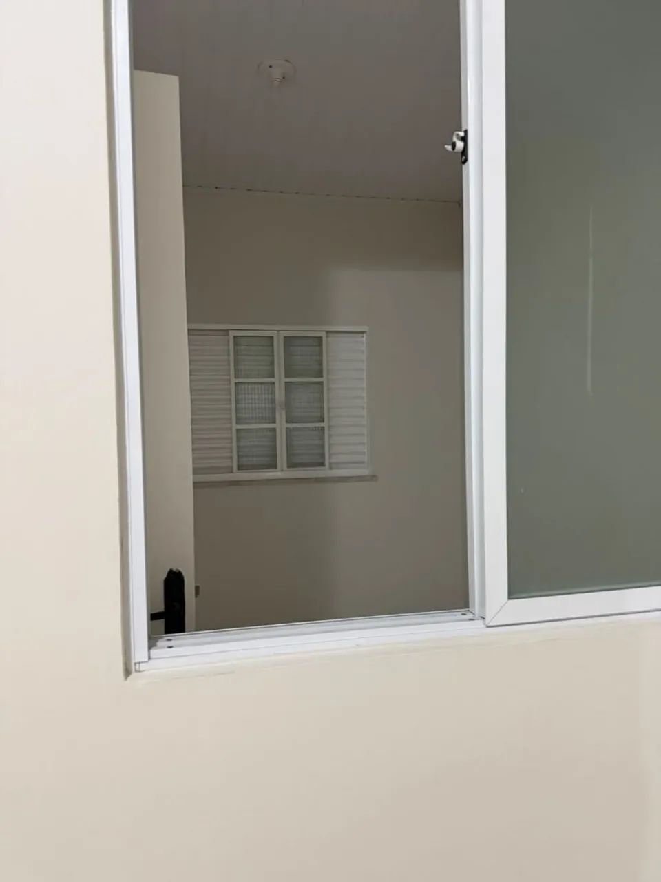 Aluguel de quarto com cama - Foto 3