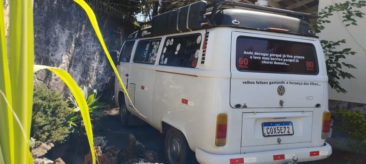 Volkswagen Kombi Standard/ Luxo/ Serie Prata 1998