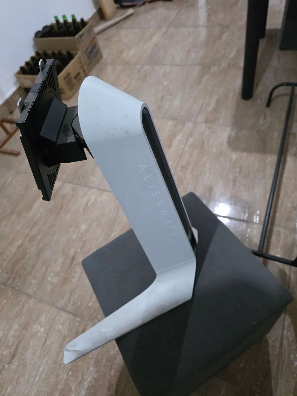 Monitor Gamer Alienware AW2720HF - Foto 5