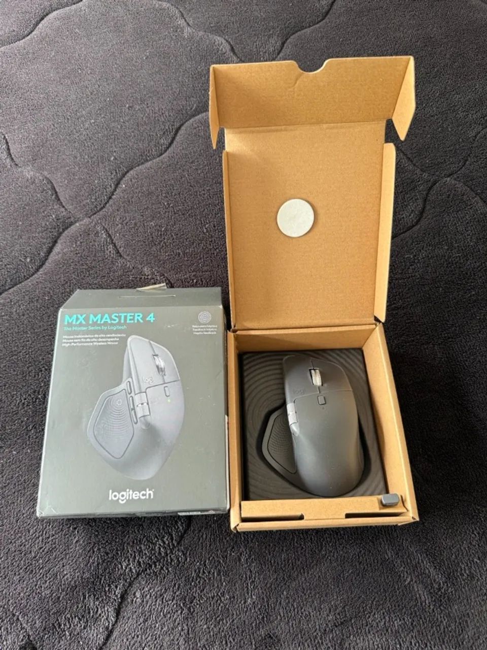 Mouse sem fio  com feedback tátil Logitech MX Master 4 - Foto 3