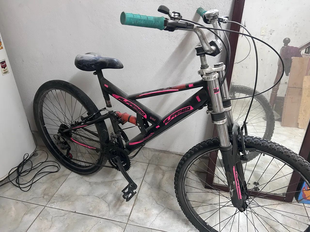 Bicicleta aro 26 dupla suspensao  - Foto 2