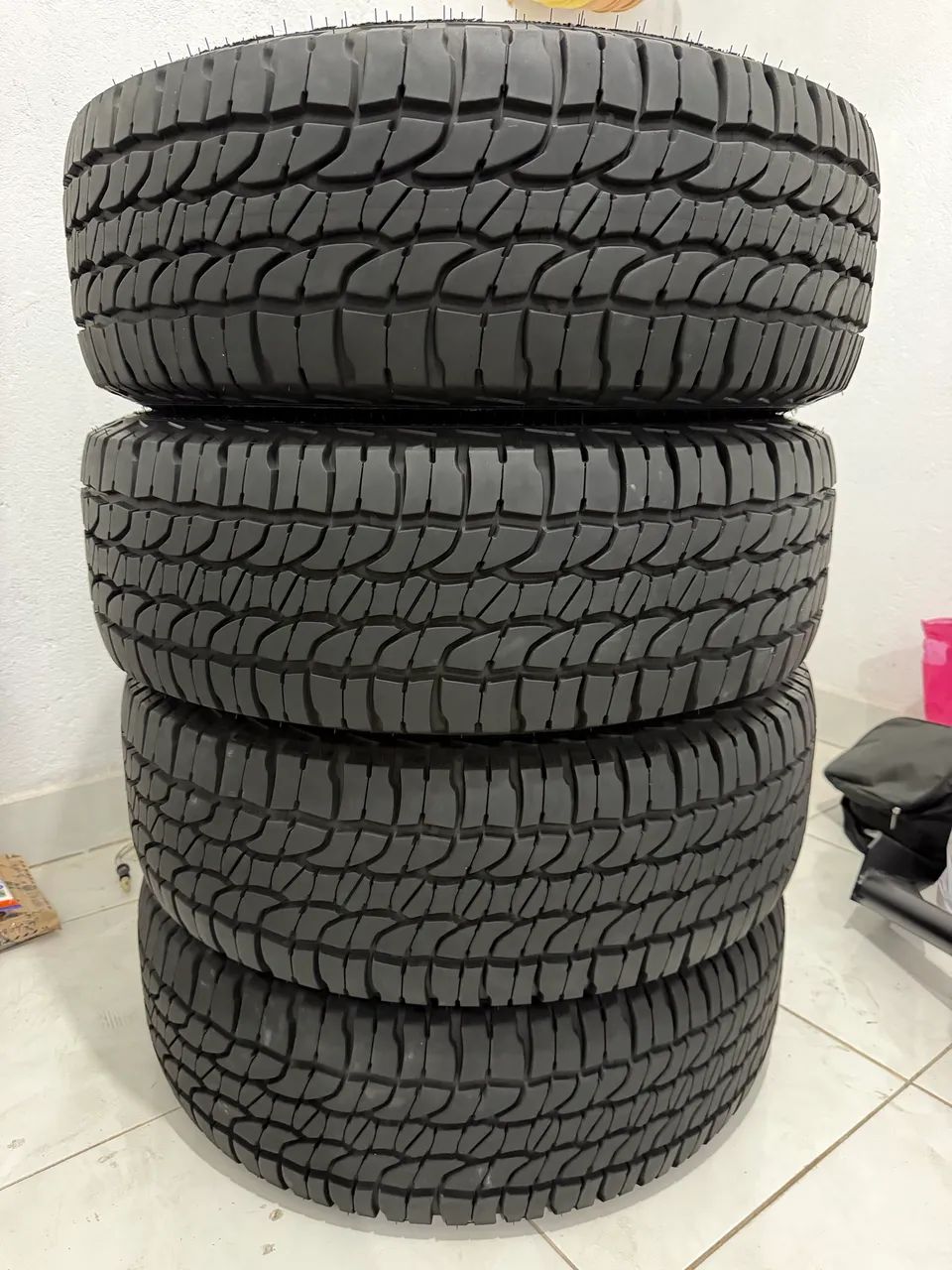 Pneus 265/70R16