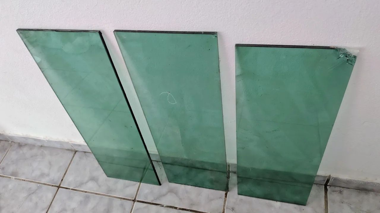 Prateleira de vidro na cor Verde - Foto 3