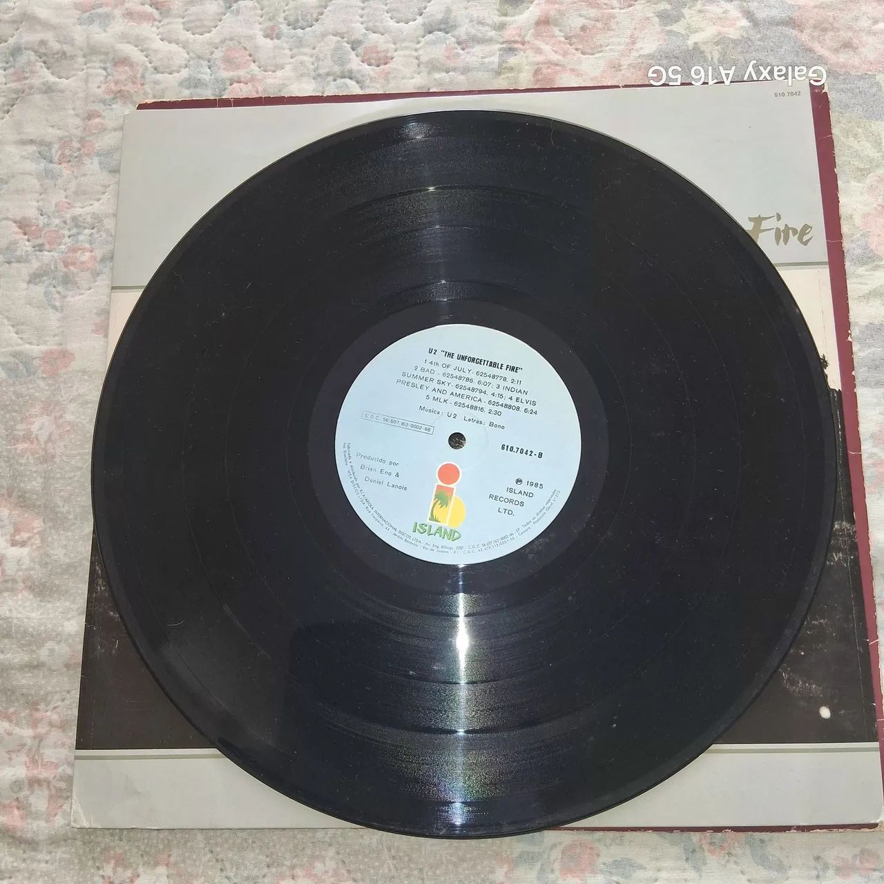 Lp U2 / The Unforgettable Fire 1985 - Foto 5