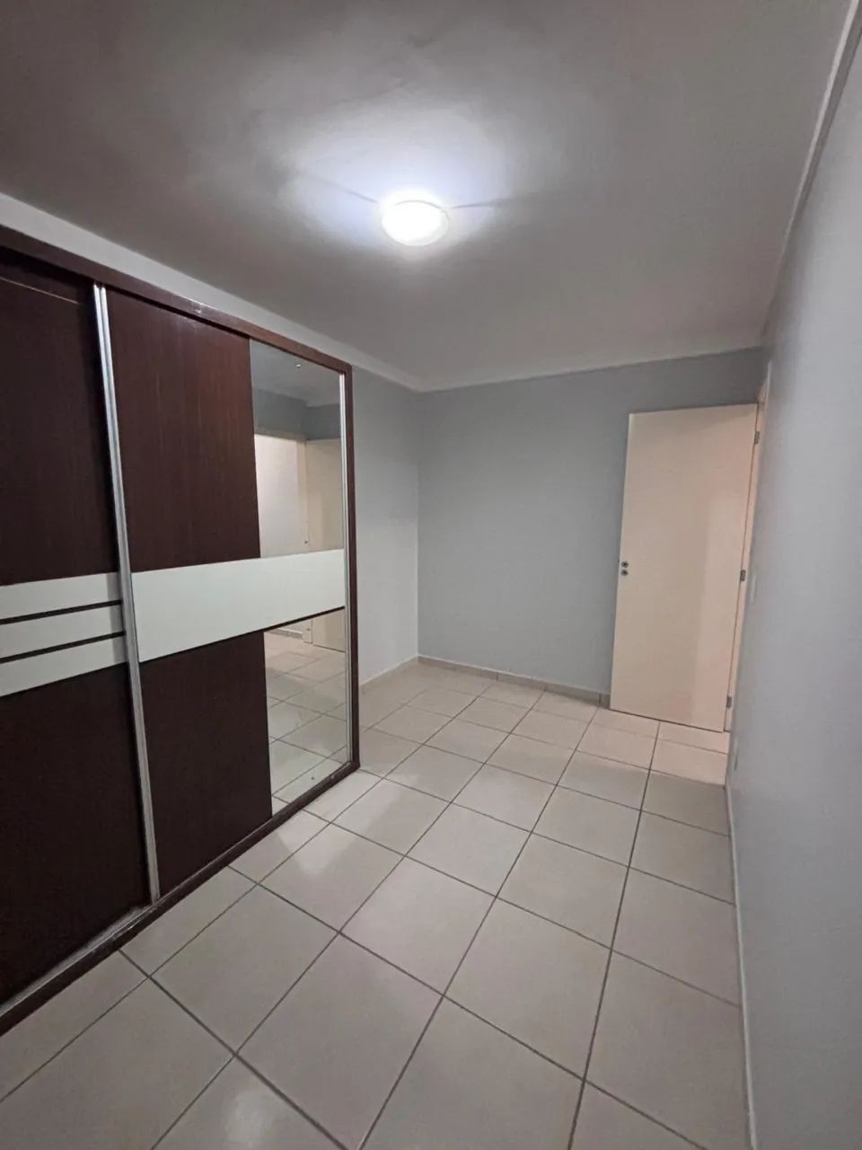 Apartamento próximo ao buriti Shopping  - Foto 5