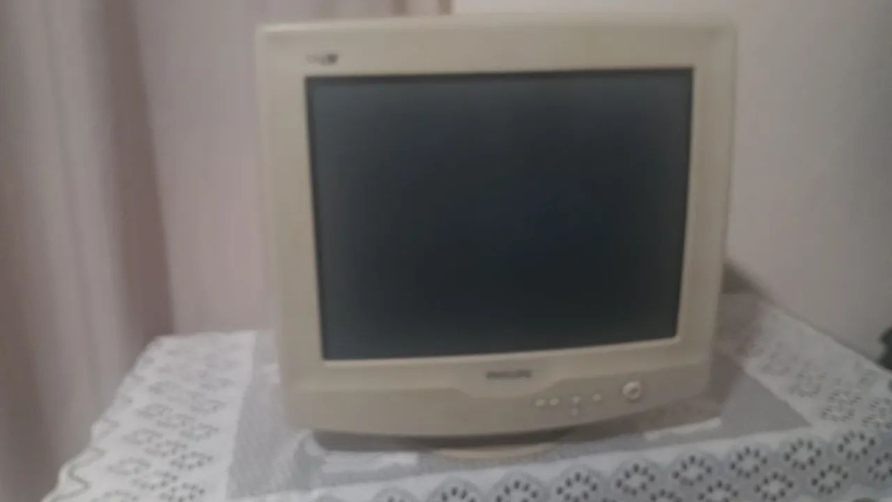 Monitor Philips CRT 15", Usado Modelo 105S19/48B - Foto 4