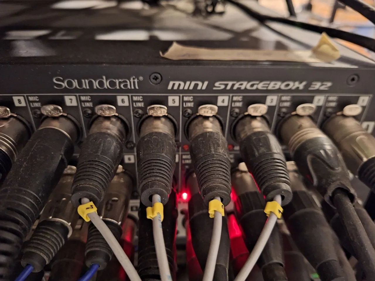 Mesa de Som Digital SOUNDCRAFT EXPRESSION + STAGE BOX  - Foto 4