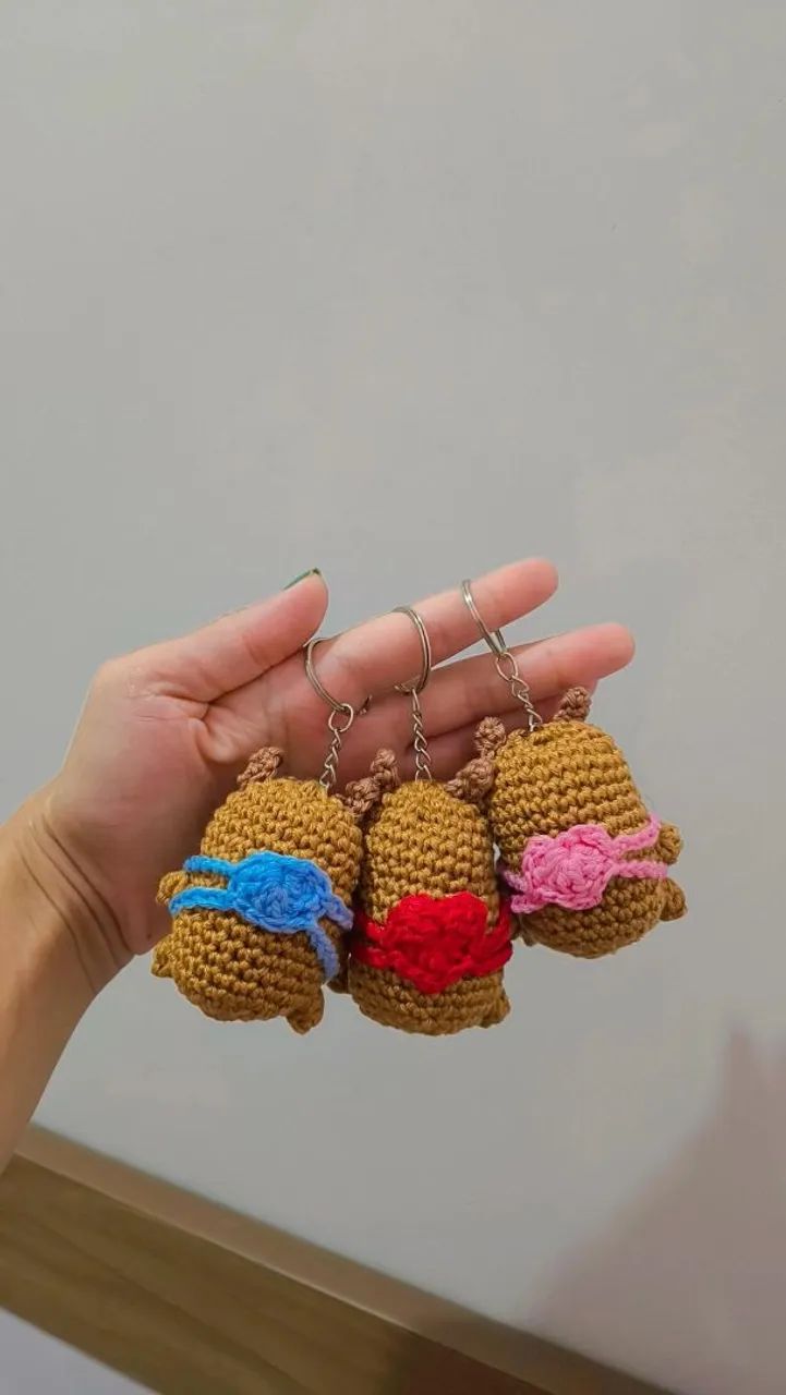 Chaveiro capivara mochila  - Foto 2