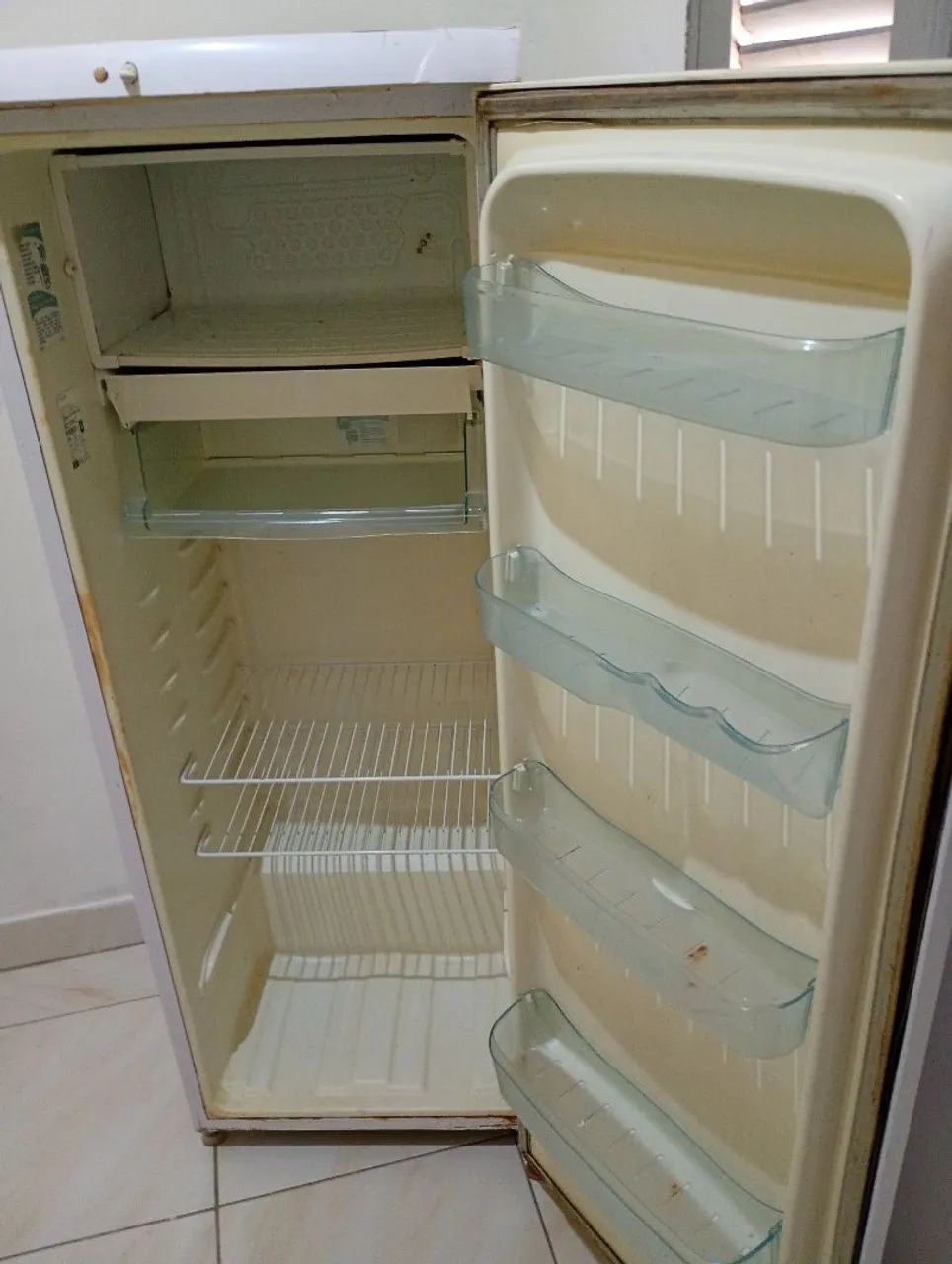 Geladeira Eletrolux  - Foto 2