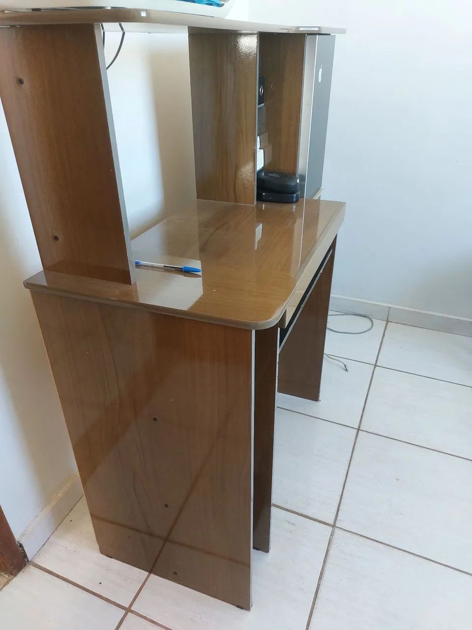Mesa escrivaninha  - Foto 2