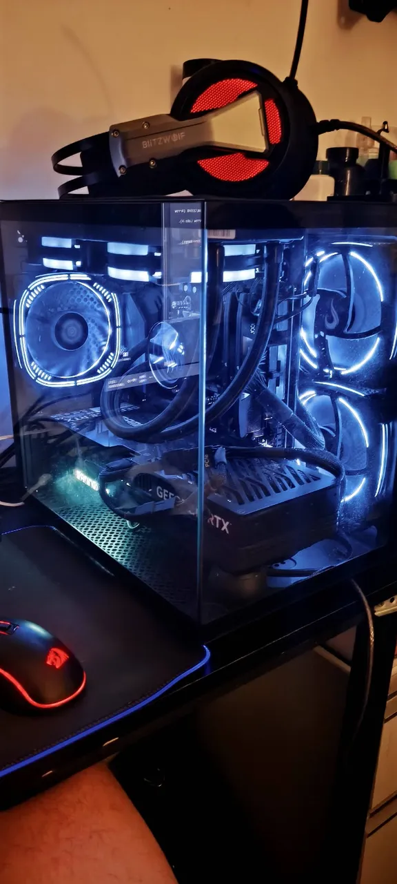 I7 8700 + Placa Mãe Z390 M GaminG Gibabyte - Peças de Hardware