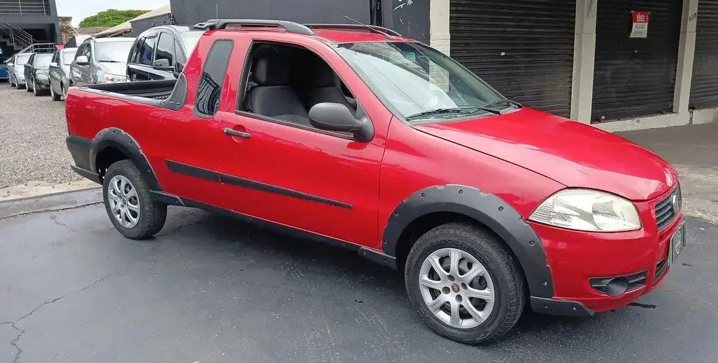 Fiat Strada Working Celeb.1.4 Fire Flex 8V CE 2013 - Foto 2