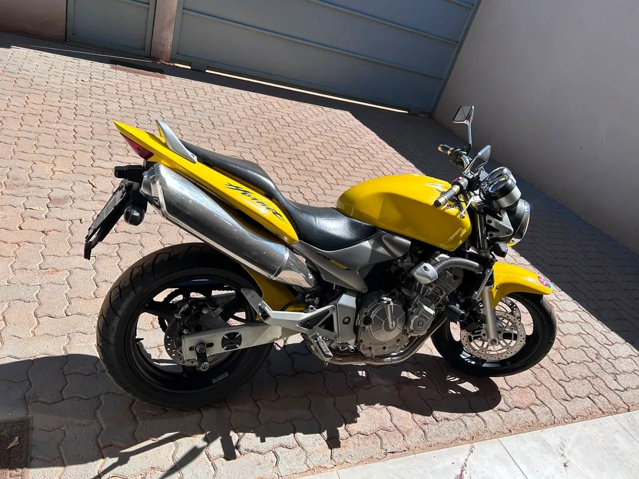 CB 600 HORNET CARBURADA