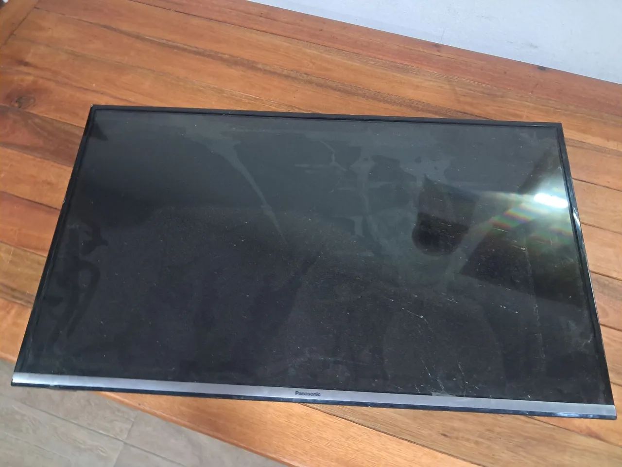 Tv 42 polegadas panasonic tela trincada para retirar peças  - Foto 3