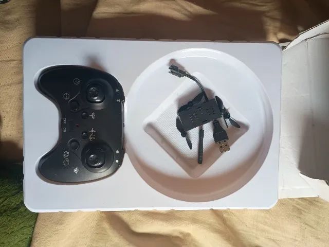 Vende-se drone de brinquedo 