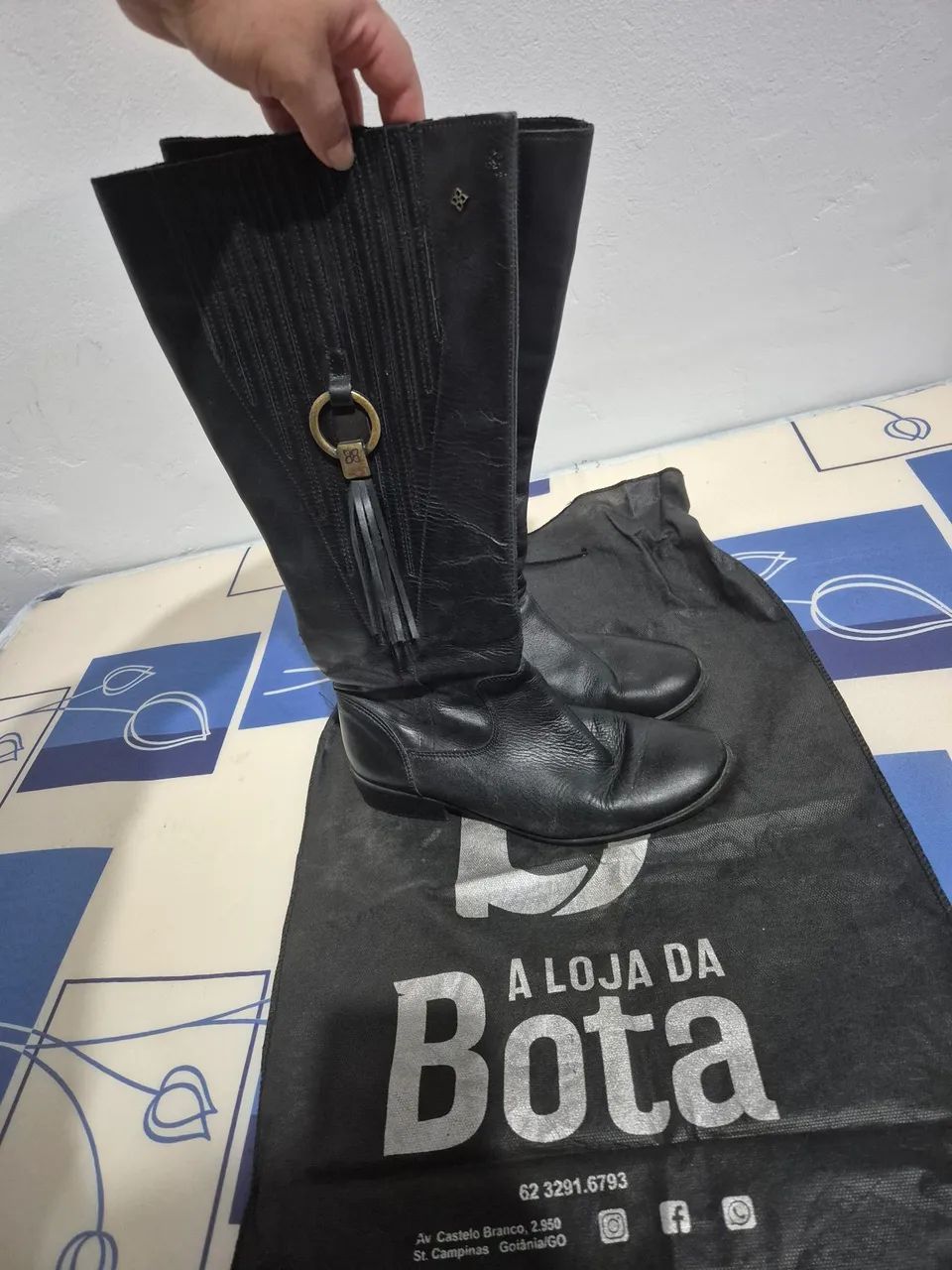 Coturno de couro legítimo 