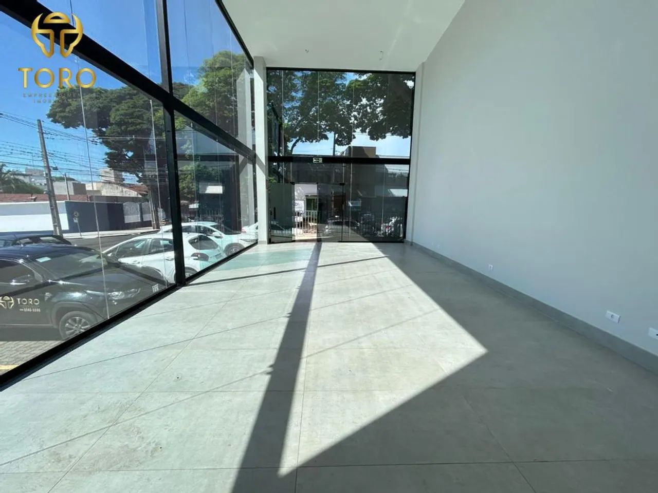 Aluga-se sala comercial na Rua Nassid Haddad esquina com Rua Princesa Isabel em Maringá-Pr - Foto 4