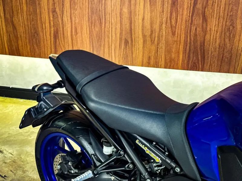 YAMAHA MT09 ABS 2024 - Foto 3