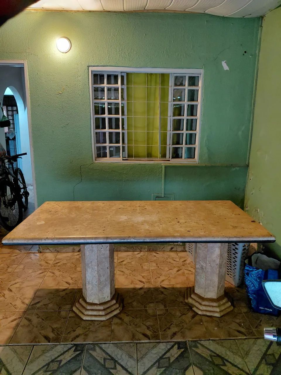 Mesa de Mármore 
