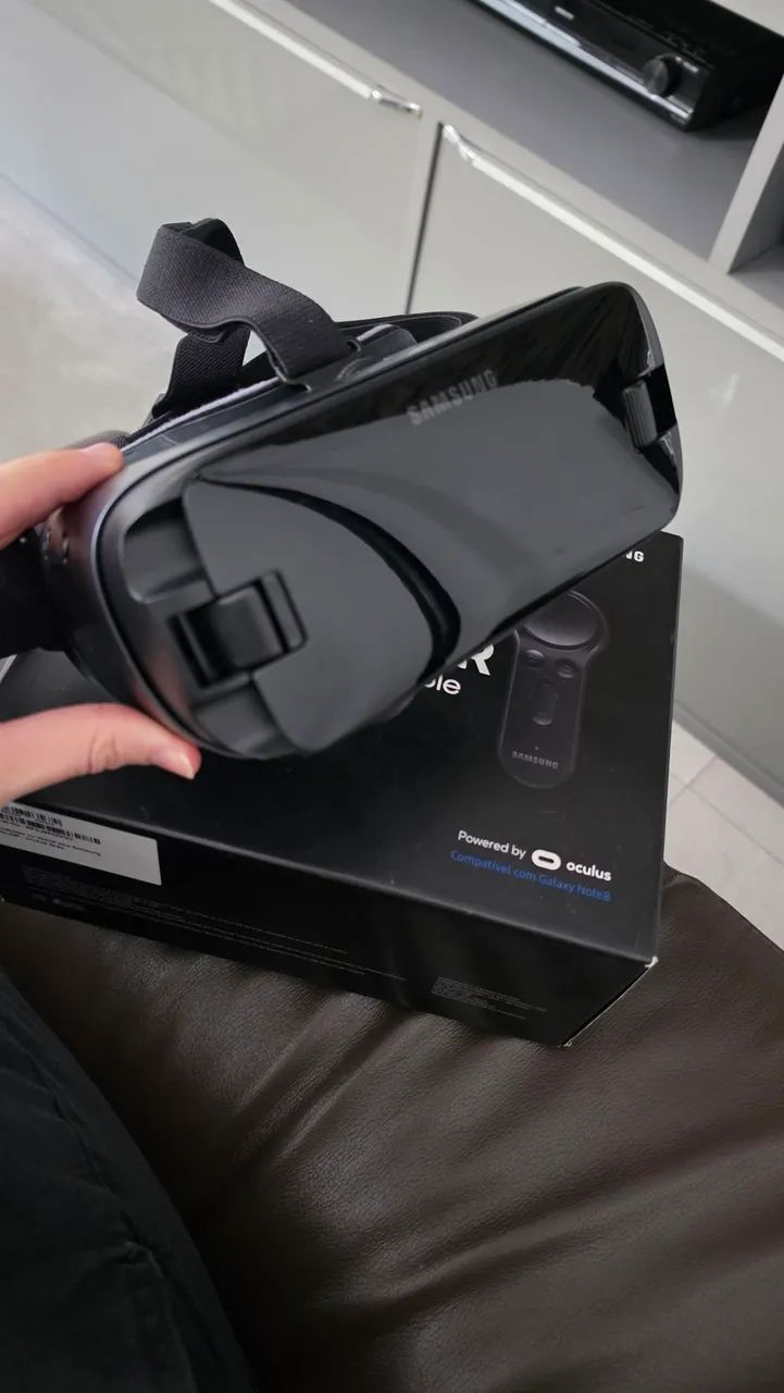 Vendo  Celular Samsung S8 plus + óculos de realidade virtual 