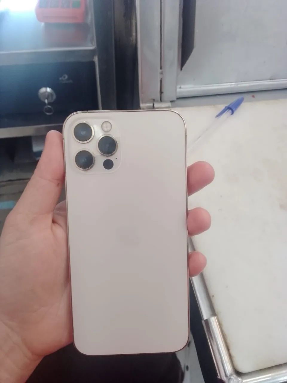 iPhone 12 Pro 128gb - Foto 2