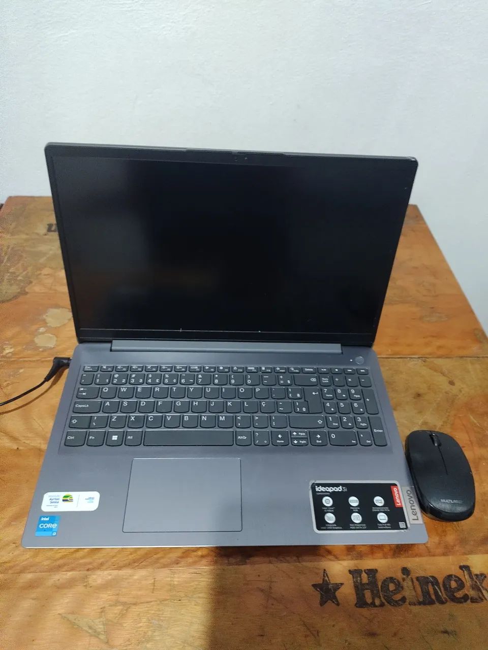 É um Lenovo IdeaPad 3, com processador Intel Core i3. - Foto 3