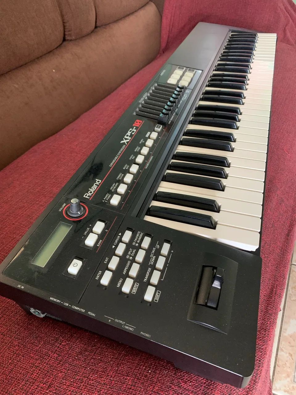 Teclado e sintetizador Xps10  - Foto 2