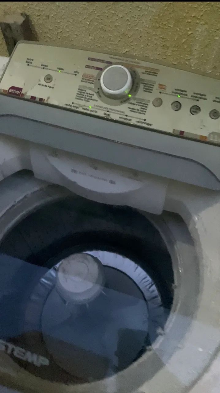 Máquina de lavar BRASTEMP