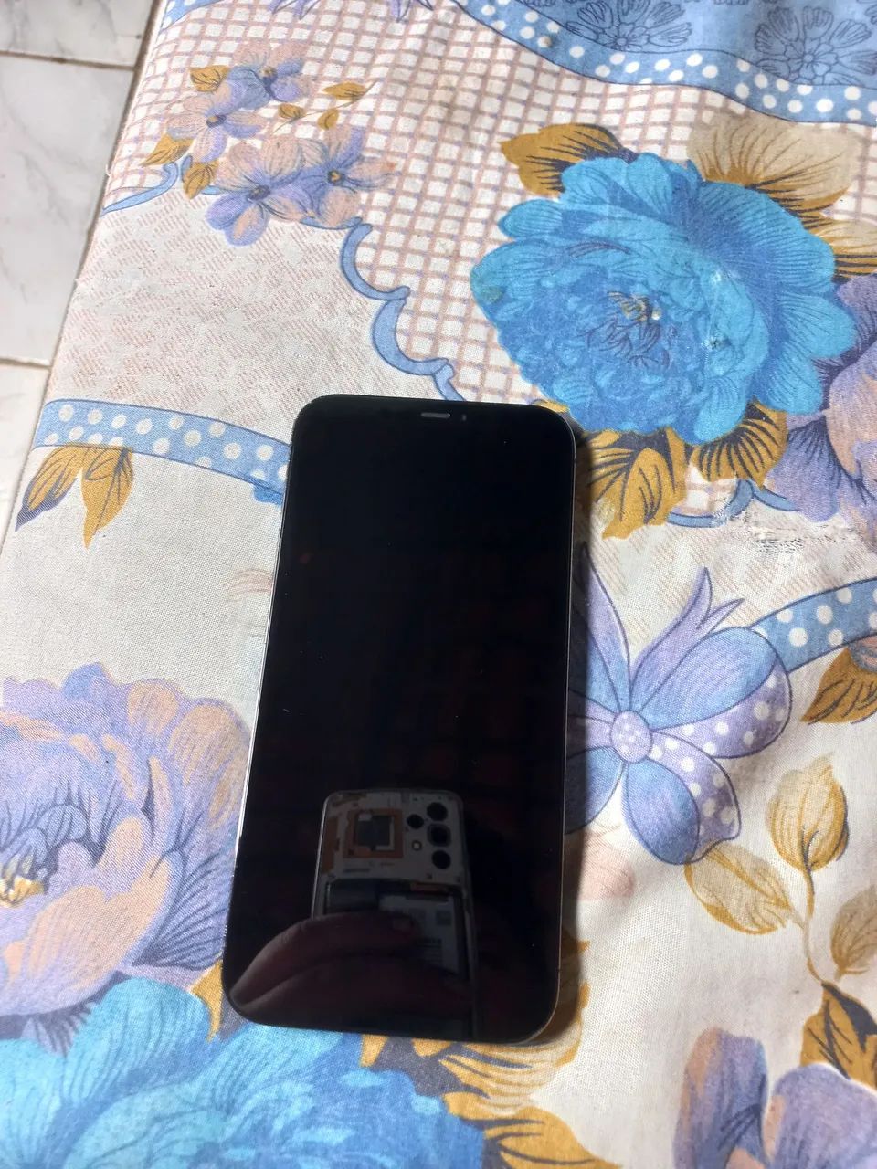 Iphone 12 pro max  - Foto 2