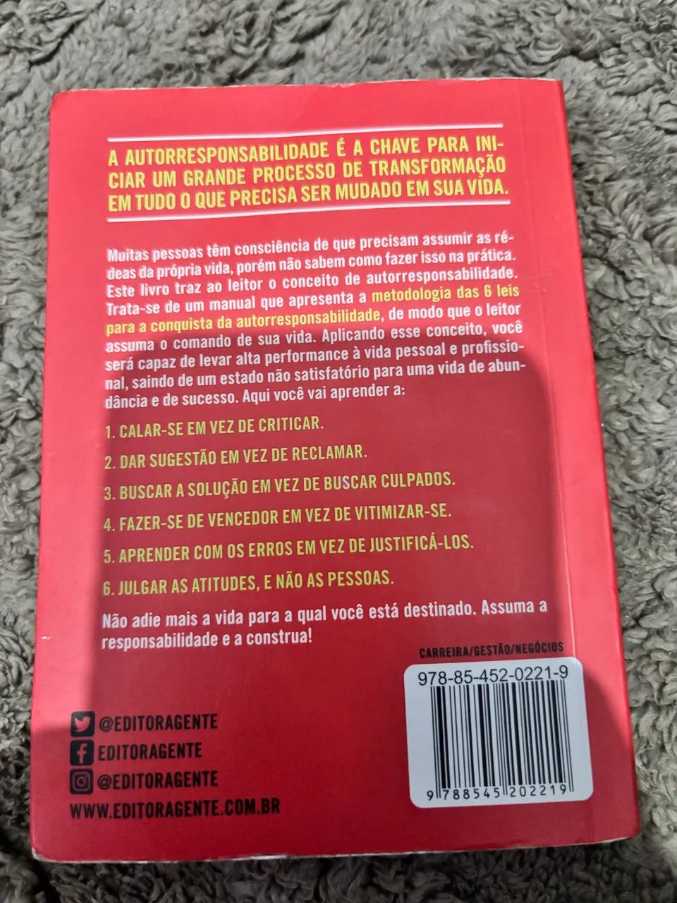 Vendo livro o poder da auto responsabilidade  - Foto 4
