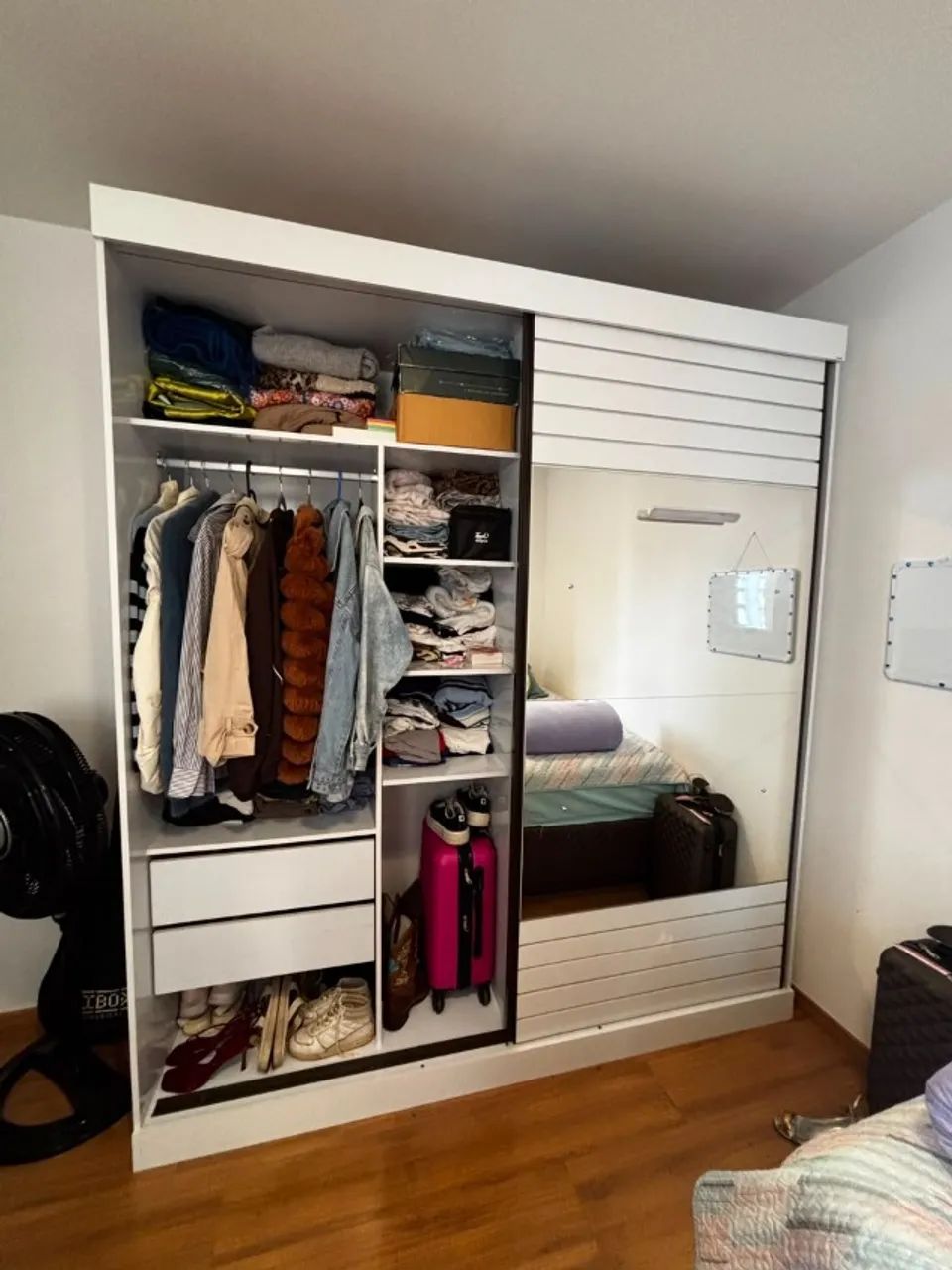 Guarda Roupa Grande com Espelho - Foto 2