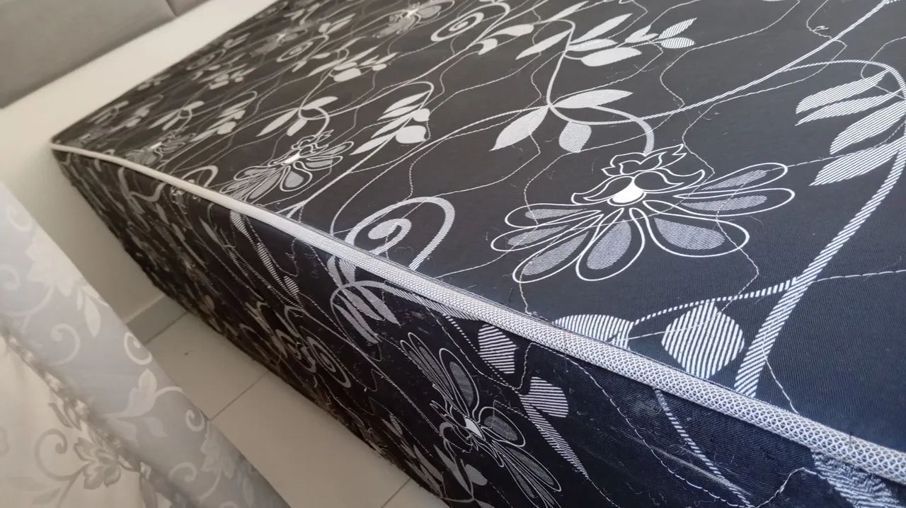 Cama box  de solteiro + colchão de solteiro  - Foto 2