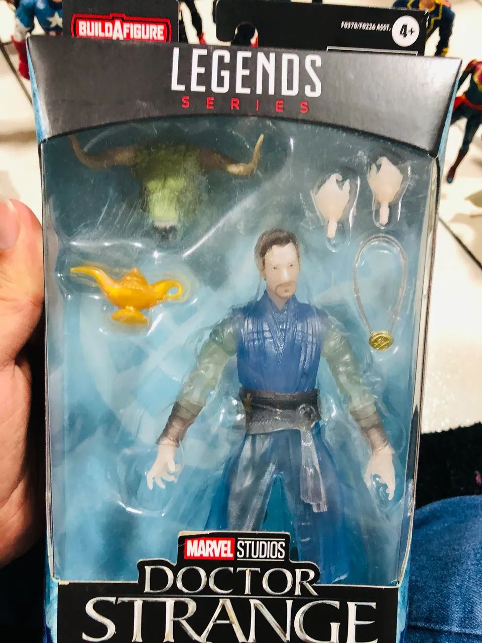 Boneco Dr estranho completo na caixa marvel Legends  - Foto 3