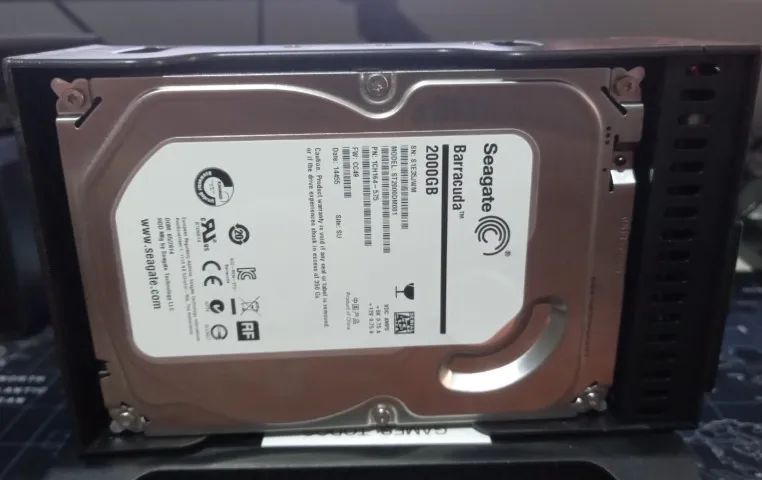 CASE EXTERNA COM 2 HDs 2TB COM JOGOS (RAID 1 COM 2 HDs DE 2TB) - Foto 4