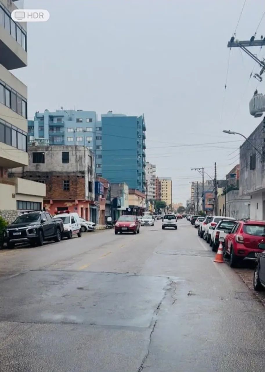 Aluga-de casa no centro da cidade - Foto 2