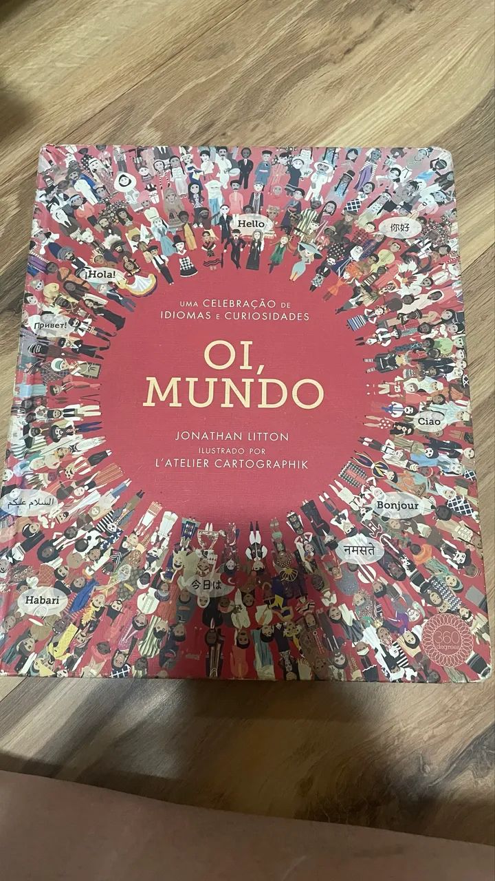 Livros e dicionários 