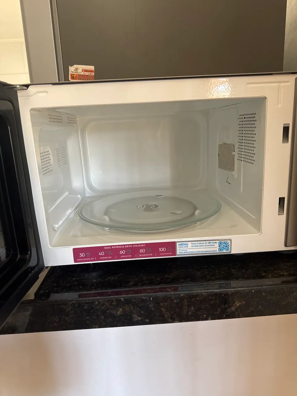 Microondas Electrolux 27L - Foto 2