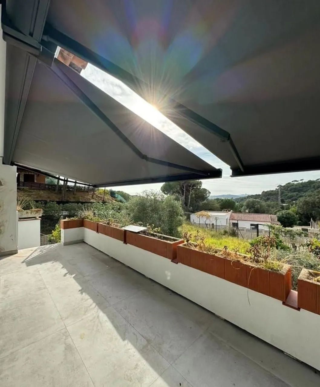 Toldo Articulado Horizontal  - Foto 5