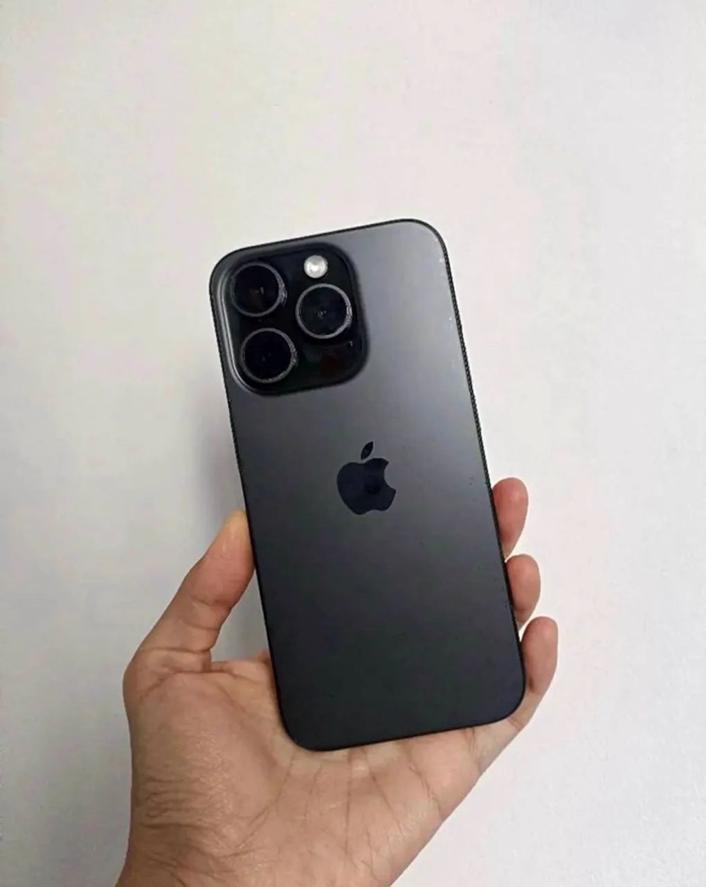 Vendo ou troco iPhone 15 Pro 256GB